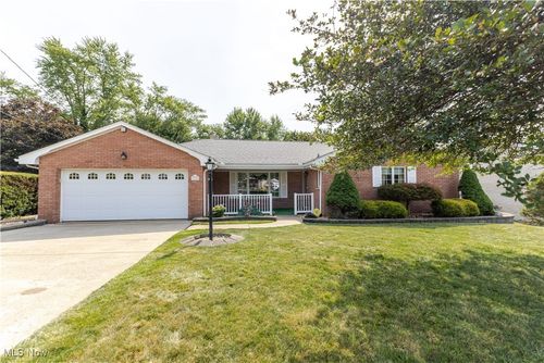 314 Lovers Ln, Steubenville, OH, 43953-3448 | Card Image