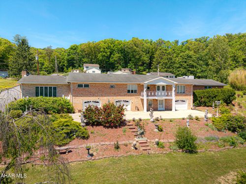 136 Valley View Road, Bedford, PA, 15522 | Card Image