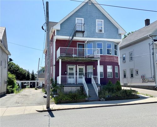 2-550 Winter St, Woonsocket, RI, 02895-1176 | Card Image