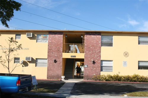 8-12905 Arch Creek Rd, North Miami, FL, 33161-5230 | Card Image