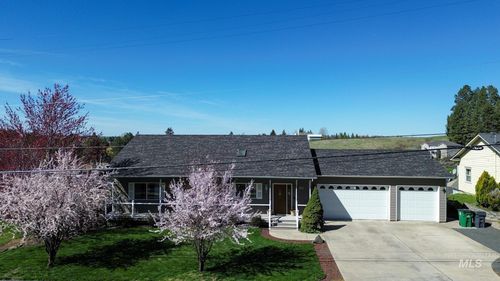 937 Orchard Ave., Moscow, ID, 83843 | Card Image