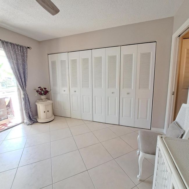 53 Northampton C, Condo with 1 bedrooms, 2 bathrooms and null parking in West Palm Beach FL | Image 17