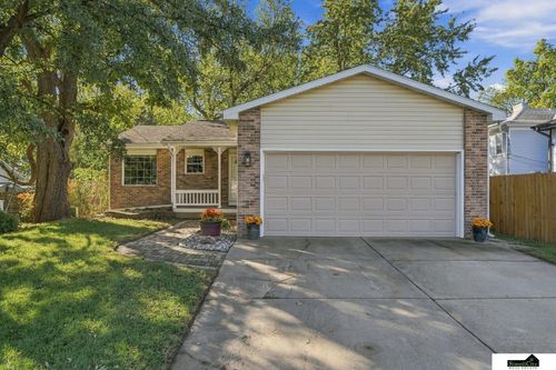 6711 Garland St, Lincoln, NE, 68505-2929 | Card Image