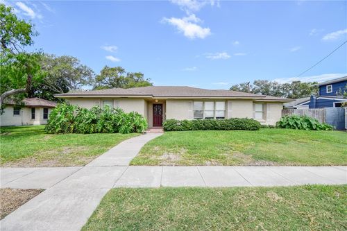 114 Seaview Lane, Corpus Christi, TX, 78411 | Card Image