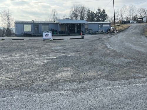 21 Bill Hunter Rd, Celina, TN, 38551-6540 | Card Image