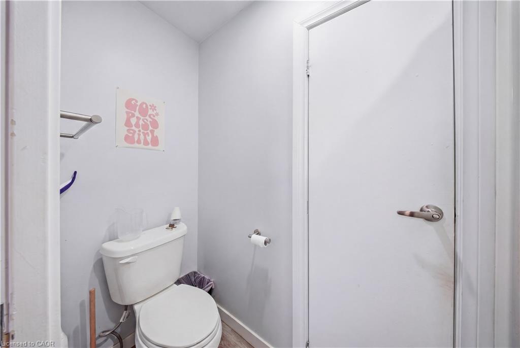 Residential Lease in Waterloo 4