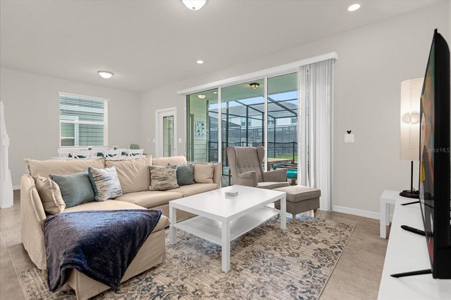 3974 Lana Ave, Townhouse with 5 bedrooms, 5 bathrooms and null parking in DAVENPORT FL | Image 8