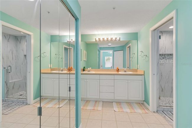 102 - 6339 Bay Cedar Ln, Condo with 2 bedrooms, 2 bathrooms and null parking in BRADENTON FL | Image 20