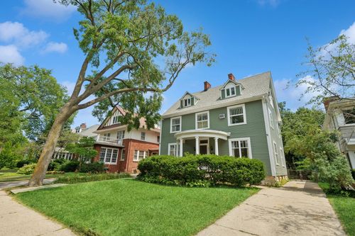 929 Sheridan Rd, Evanston, IL, 60202-1426 | Card Image