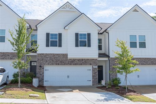 3287 Alana Ct, OPELIKA, AL, 36804-7213 | Card Image