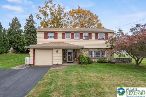 3772 Fleetwood Dr, EASTON, PA, 18045-5502 | Card Image