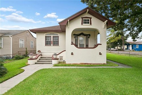 1005 Madison St, Gretna, LA, 70053-3123 | Card Image