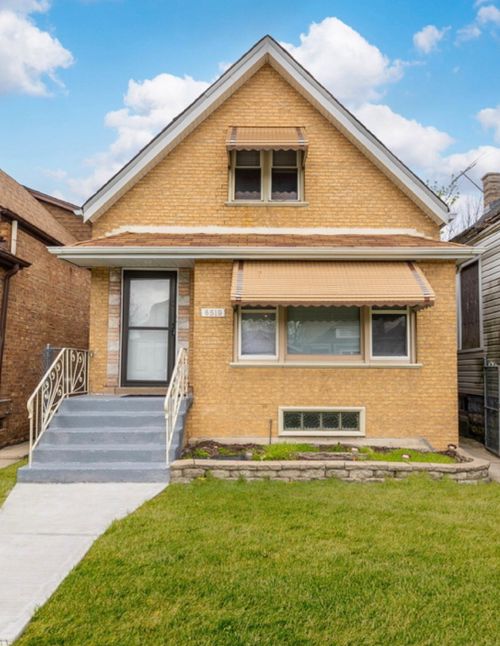 6519 S Oakley Ave, Chicago, IL, 60636-2423 | Card Image