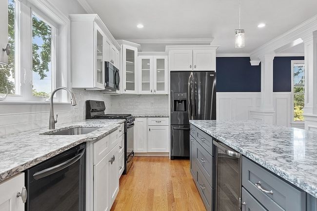 2 - 24 Church St, House attached with 4 bedrooms, 4 bathrooms and 2 parking in Wakefield MA | Image 4