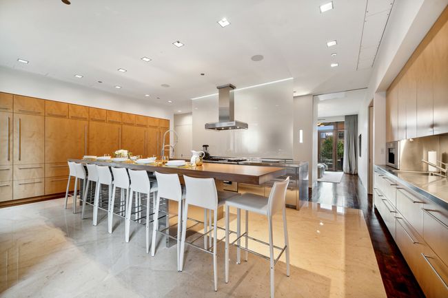 APT-3N - 65 E Goethe St, Condo with 5 bedrooms, 7 bathrooms and 5 parking in CHICAGO IL | Image 16