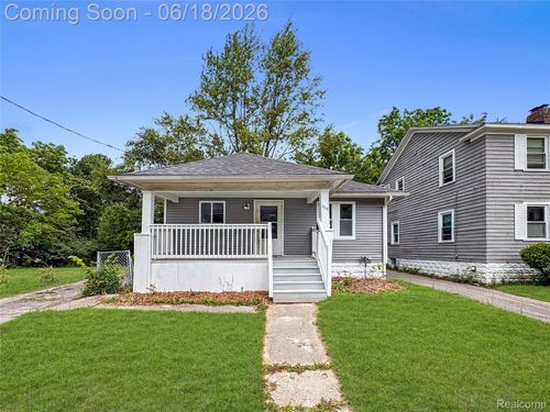 1114 Christopher St, Flint, MI, 48503-4774 | Card Image