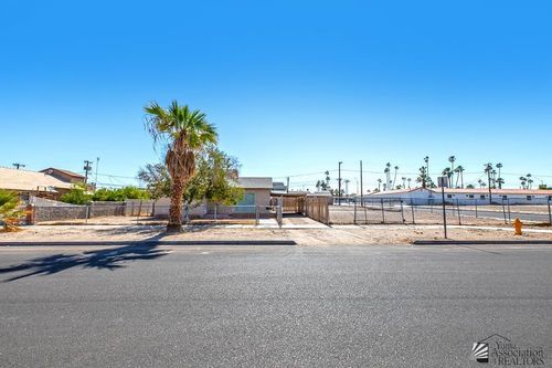 185 S 5th Ave, Yuma, AZ, 85364-2131 | Card Image