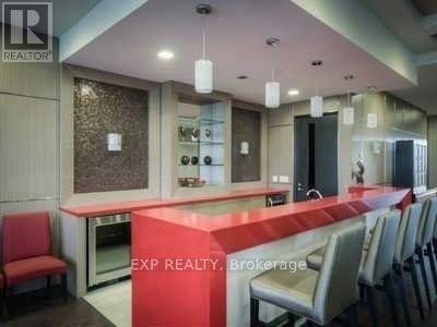 Residential in Toronto (Etobicoke West Mall) 5