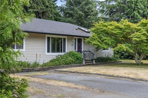 1524 Pacific Cres, Parksville, BC, V9P1X6 | Card Image