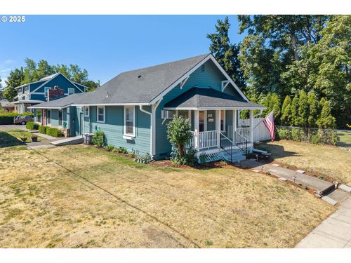 1108 9th St, Hood River, OR, 97031-1923 | Card Image