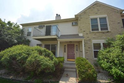 A - 6726 Park Ridge Drive, Condo with 2 bedrooms, 2 bathrooms and null parking in MADISON WI | Image 2