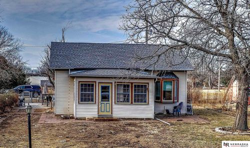 411 Nw 84th St, Lincoln, NE, 68528-9138 | Card Image