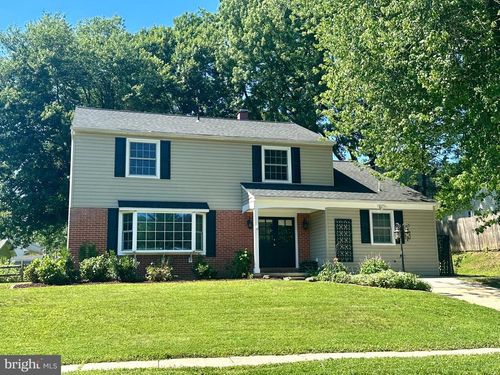 4 Old Spring Ct, COCKEYSVILLE, MD, 21030-2904 | Card Image
