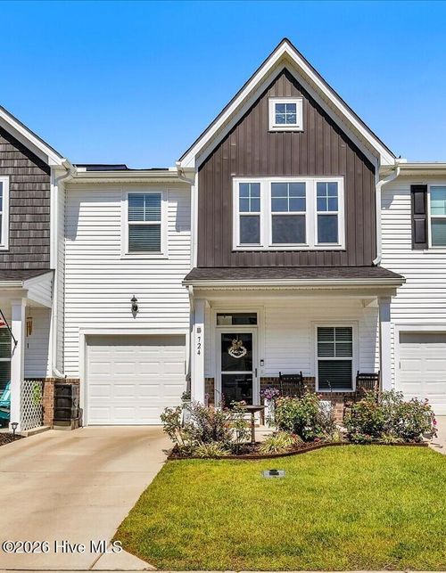 724 Palm Frond Way Nw, Calabash, NC, 28467-5602 | Card Image