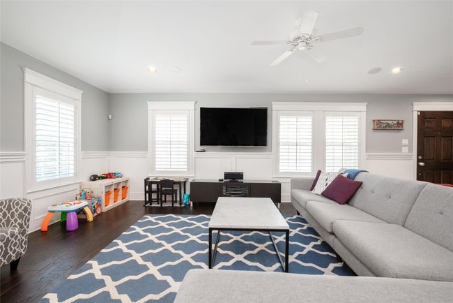 1719 Guese Rd, House other with 4 bedrooms, 2 bathrooms and 2 parking in Houston TX | Image 12