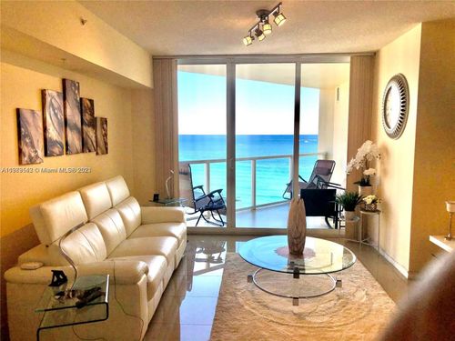 1705-16699 Collins Ave, Sunny Isles Beach, FL, 33160-5416 | Card Image