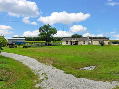 2851 Fm 339, Mount Calm, TX, 76673-3199 | Card Image