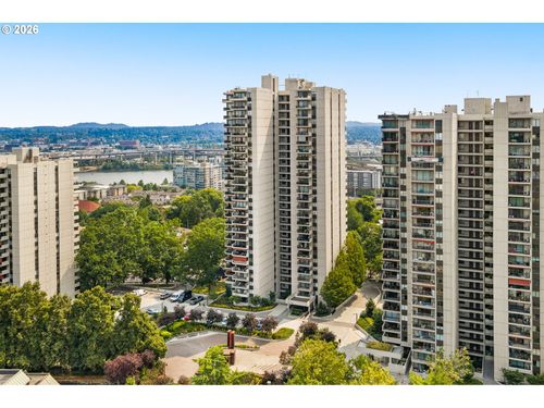 2424-2221 Sw 1st Ave, Portland, OR, 97201-5061 | Card Image