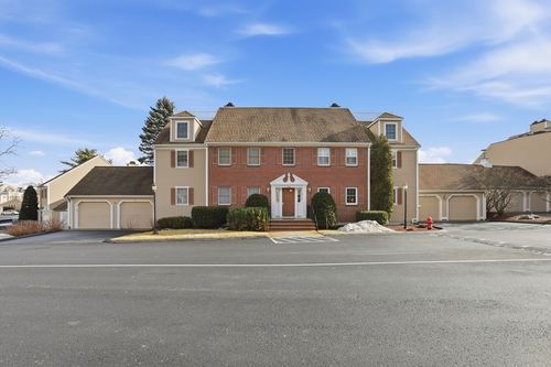 11-11 Weatherly Dr, Salem, MA, 01970-6629 | Card Image