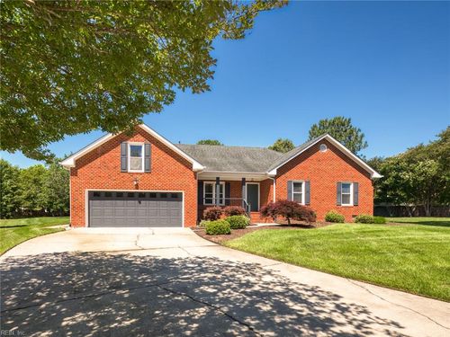 601 Guisborne Ct, Chesapeake, VA, 23322-8864 | Card Image