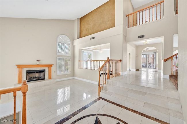 3367 Trickling Stream Cir, House other with 5 bedrooms, 3 bathrooms and null parking in Las Vegas NV | Image 5