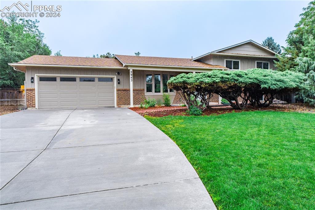 Alemeda Cir, Colorado Springs, CO 80918