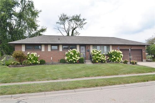 5127 Stoneridge Dr, Springfield, OH, 45503-5718 | Card Image