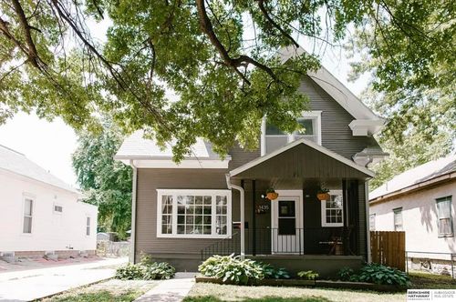 1435 Sumner St, Lincoln, NE, 68502-2451 | Card Image