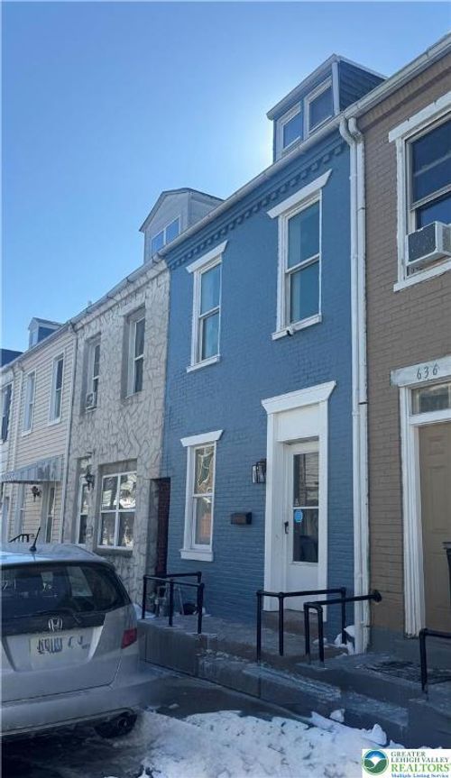 634 N Lumber St, Allentown, PA, 18102-2328 | Card Image