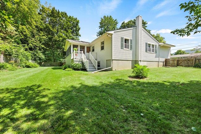 8 Center St, House other with 4 bedrooms, 3 bathrooms and null parking in Bennington VT | Image 32