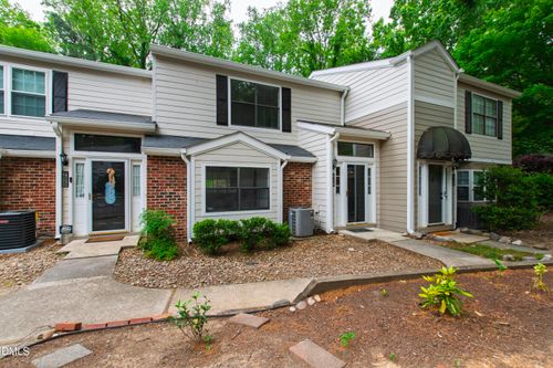 7831 Falcon Rest Cir, Raleigh, NC, 27615-2545 | Card Image