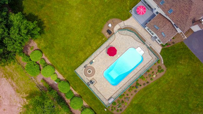 29 Michael Ln, House other with 4 bedrooms, 3 bathrooms and null parking in Suffield CT | Image 40