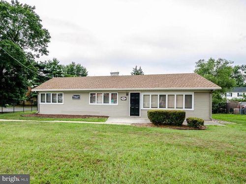 81 Somerset Dr, Willingboro, NJ, 08046-1434 | Card Image