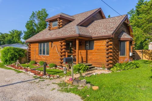 403 W Owsley St, Chenoa, IL, 61726-1167 | Card Image
