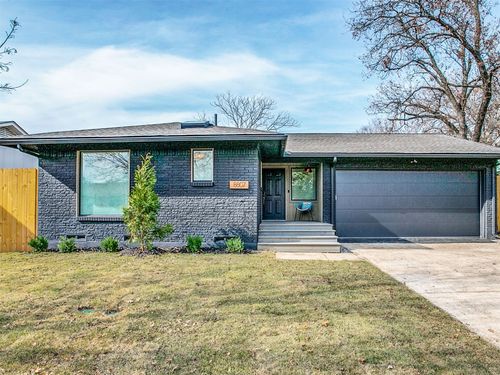 8807 Graywood Dr, Dallas, TX, 75243-7121 | Card Image