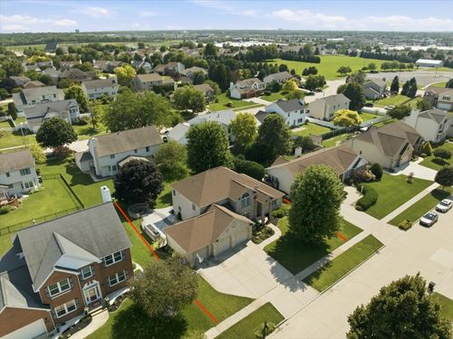 19 Brunton Ct, Bloomington, IL, 61704-1504 | Card Image