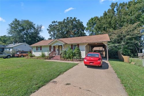 907 James Dr, Newport News, VA, 23605-1929 | Card Image
