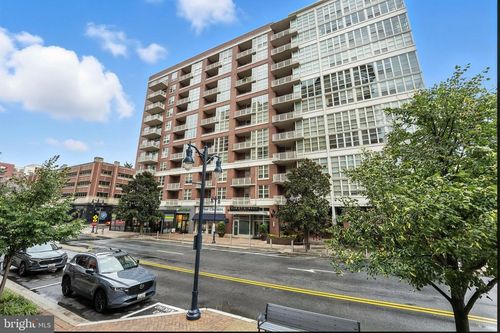 211-157 Fleet St, OXON HILL, MD, 20745-1587 | Card Image