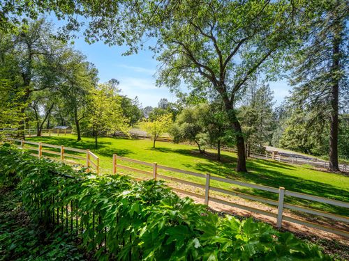 6460 Claim St, Placerville, CA, 95667-8354 | Card Image