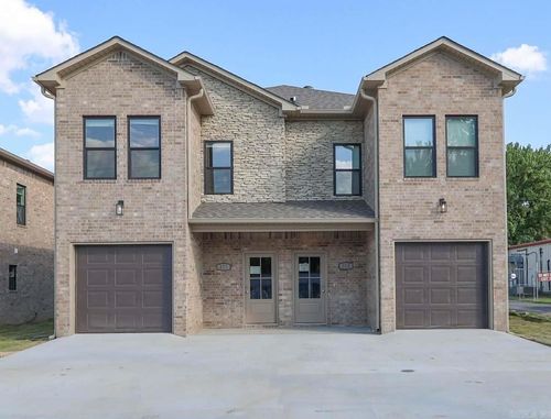 413 &amp; 415 E Center Street, Jacksonville, AR, 72076 | Card Image